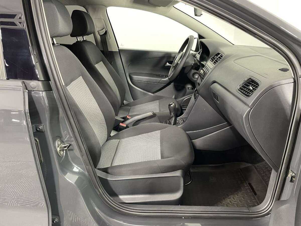 Купить Volkswagen Polo, 2013, 119 758 км.. Фото: #13