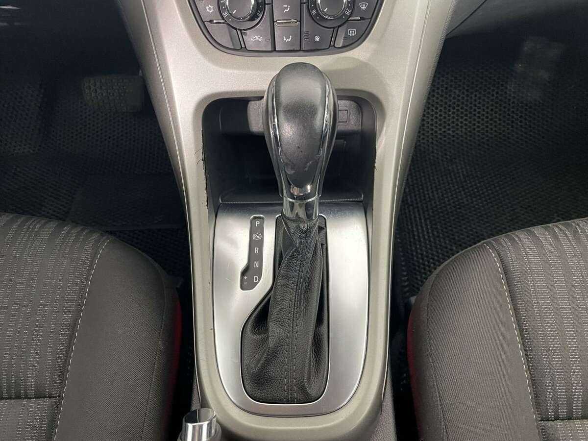 Купить Opel Astra, 2012, 173 688 км.. Фото: #12