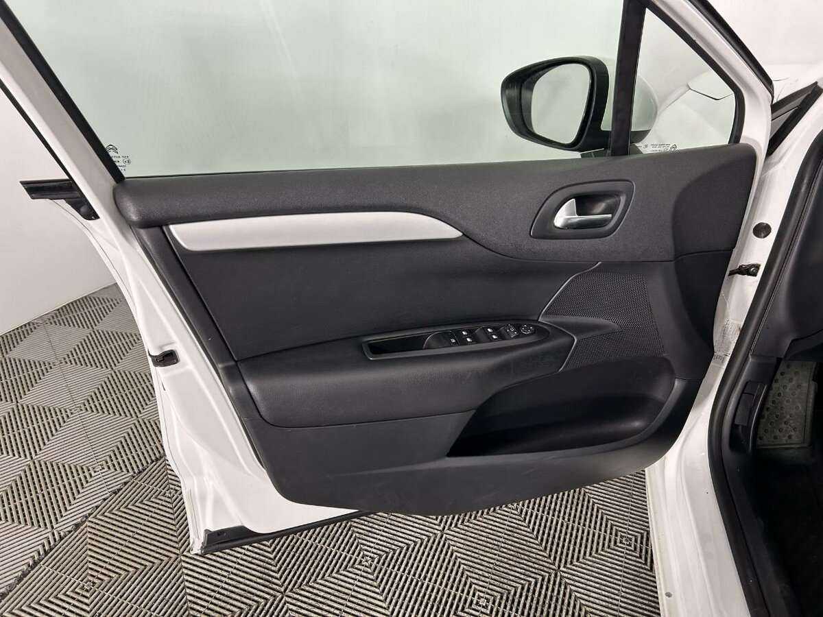 Купить Citroen C4, 2013, 213 862 км.. Фото: #6