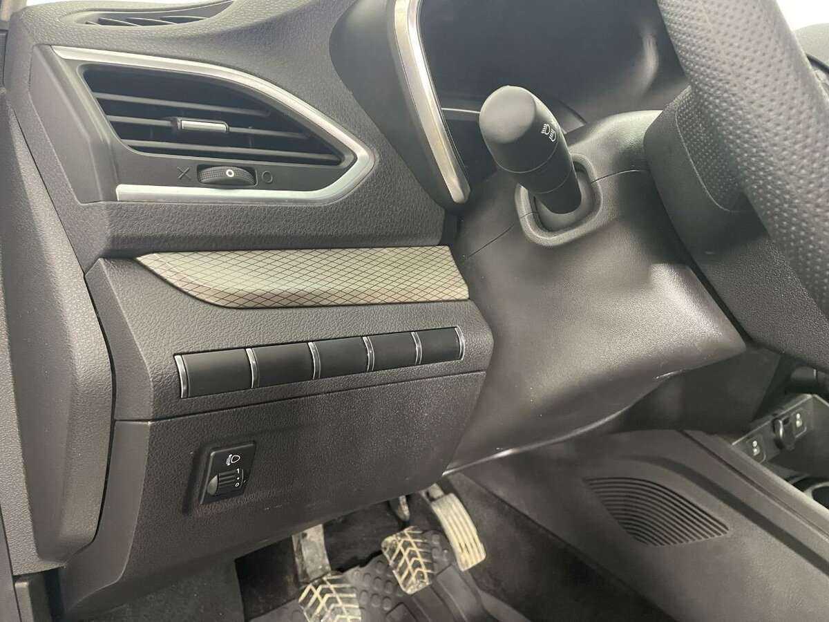 Купить Lada (ВАЗ) Vesta, 2023, 25 345 км.. Фото: #8