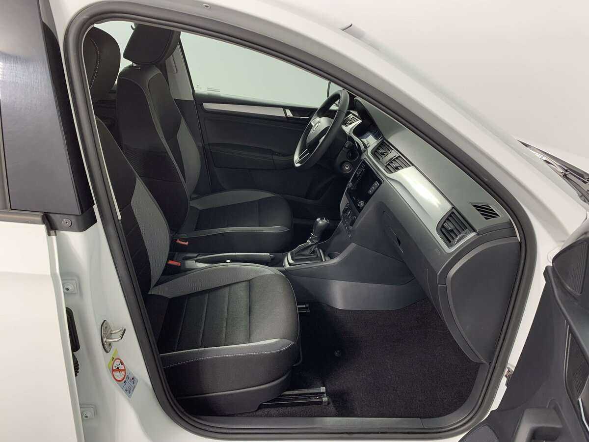 Купить Skoda Rapid, 2019, 120 541 км.. Фото: #15