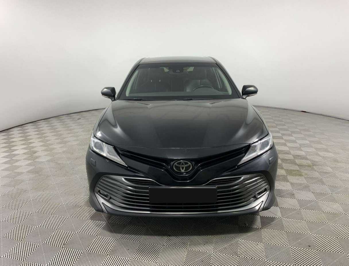Купить Toyota Camry, 2019, 132 745 км.. Фото: #1