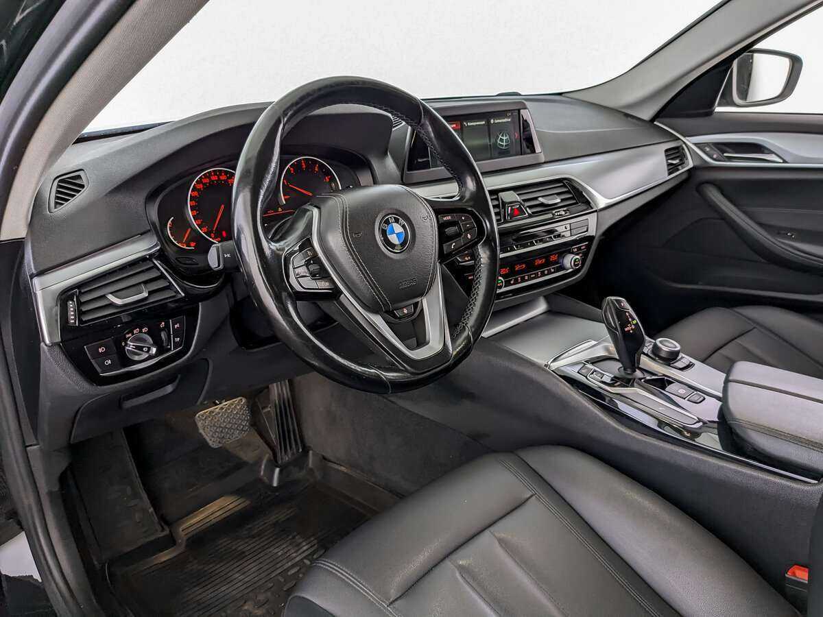 Купить BMW 5 серии, 2018, 187 995 км.. Фото: #13