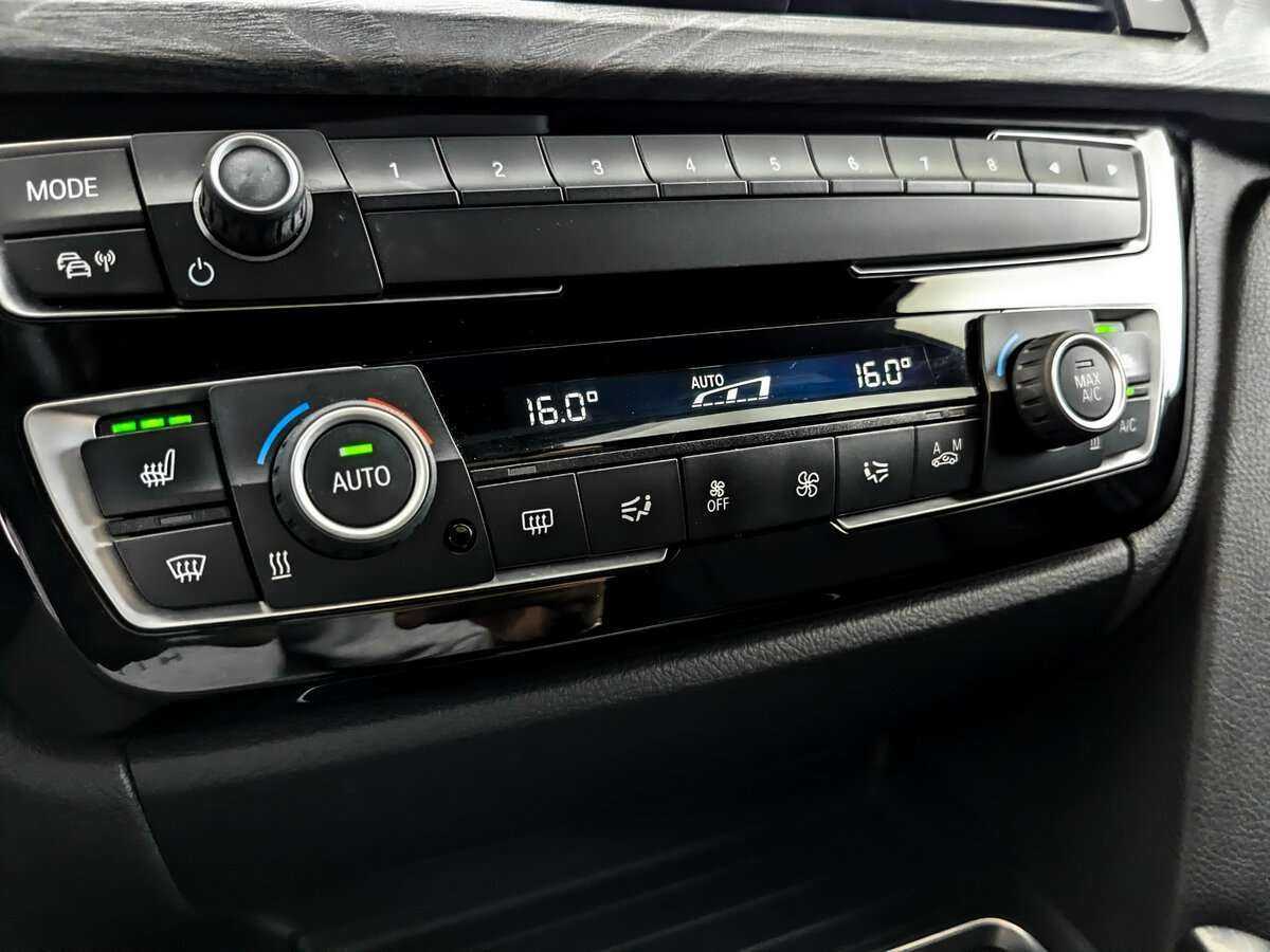 Купить BMW 3 серии, 2019, 105 719 км.. Фото: #18