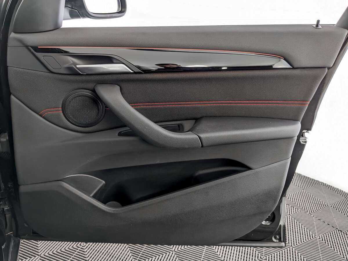 Купить BMW X1, 2017, 24 837 км.. Фото: #18