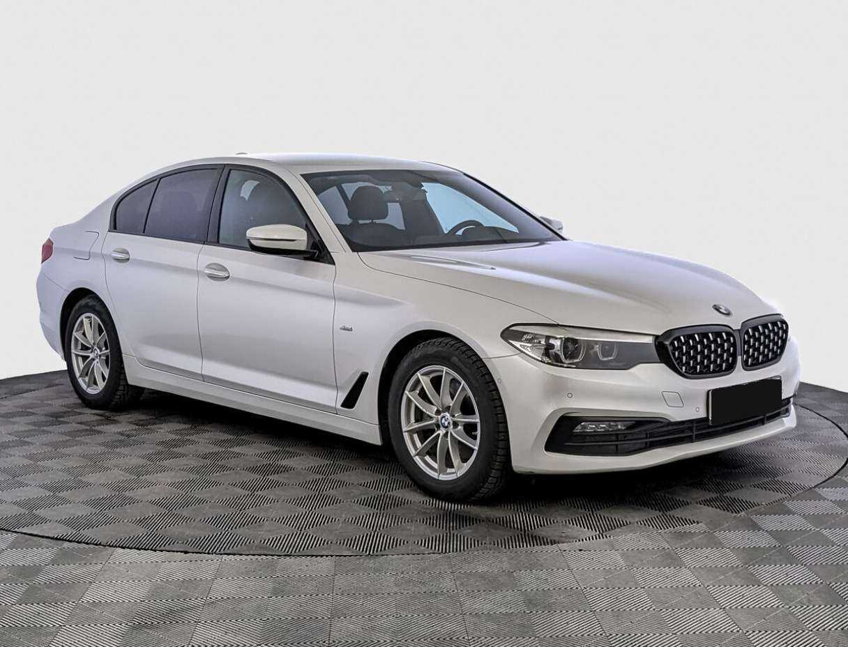 Купить BMW 5 серии, 2017, 141 423 км.. Фото: #2