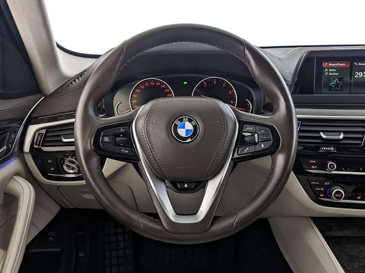 Купить BMW 5 серии, 2017, 114 874 км.. Фото: #17