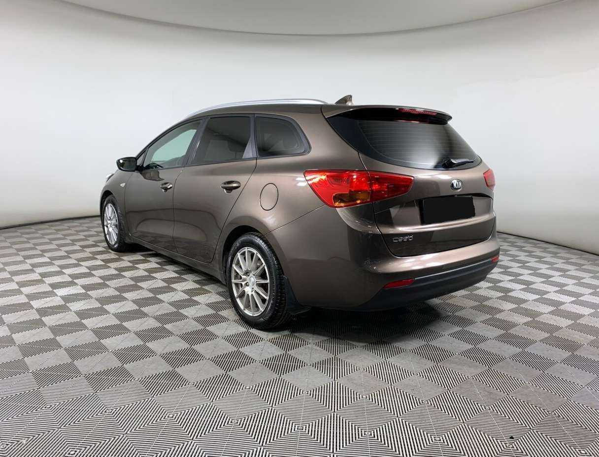 Купить Kia Ceed, 2017, 99 345 км.. Фото: #6