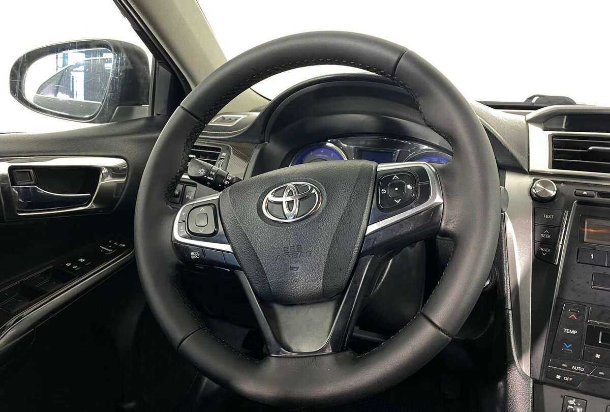 Купить Toyota Camry, 2017, 148 300 км.. Фото: #8