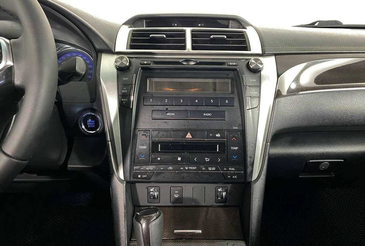 Купить Toyota Camry, 2017, 148 300 км.. Фото: #11