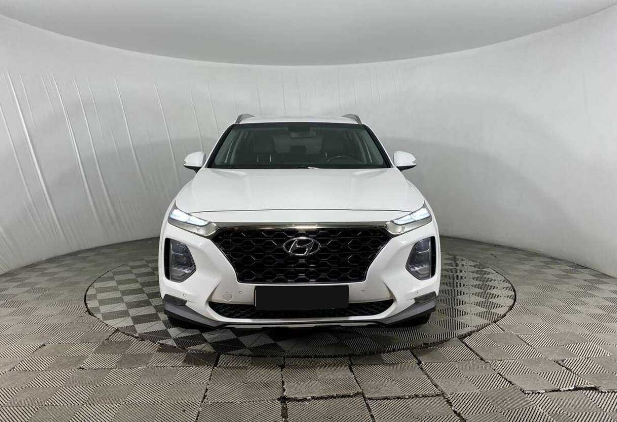 Купить Hyundai Santa Fe, 2019, 118 001 км.. Фото: #1