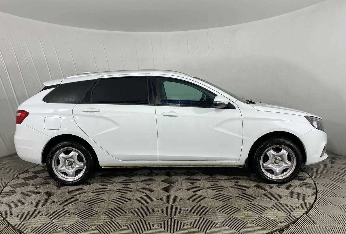 Купить Lada (ВАЗ) Vesta, 2019, 70 201 км.. Фото: #3