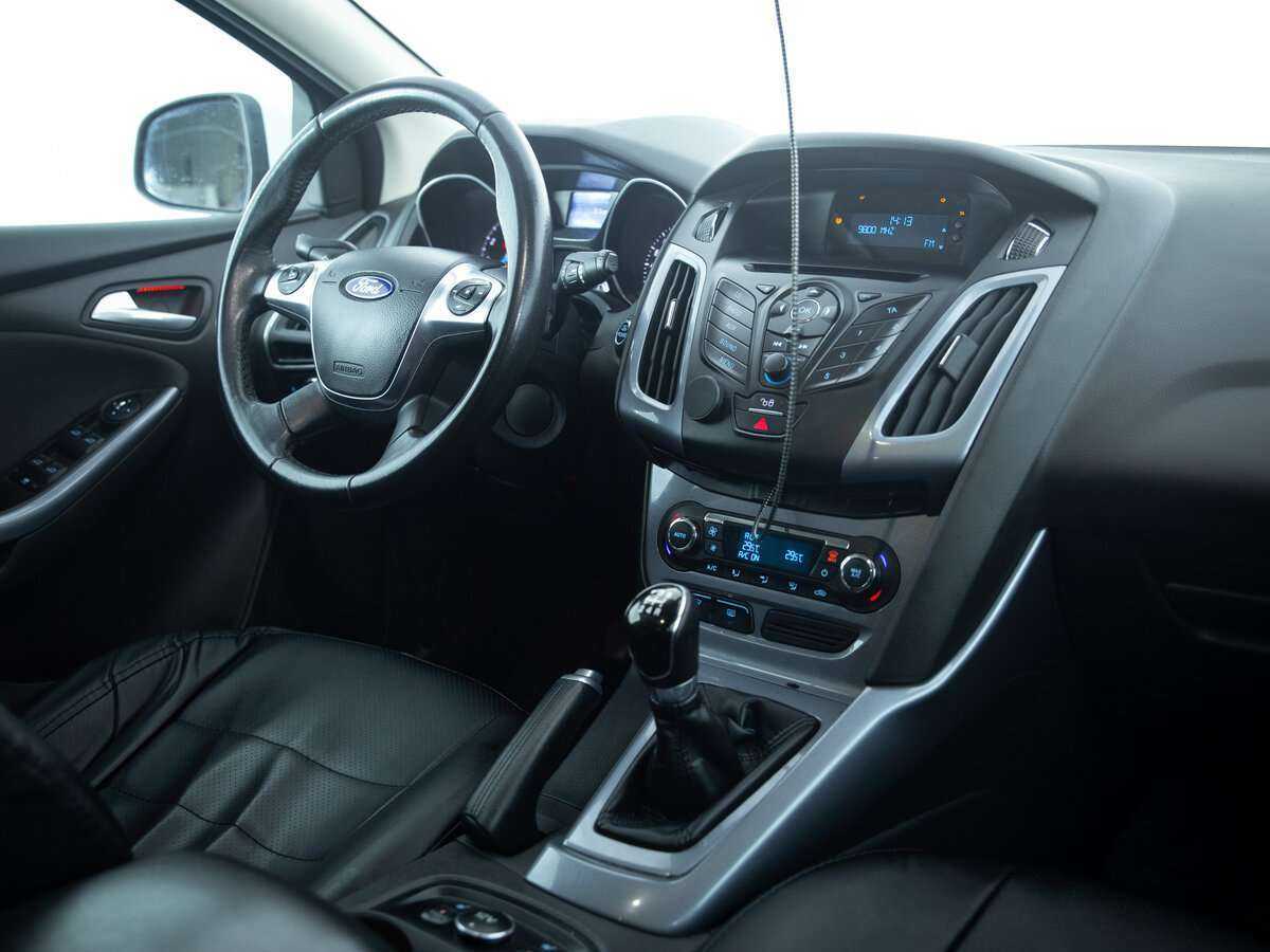 Купить Ford Focus, 2012, 151 148 км.. Фото: #17