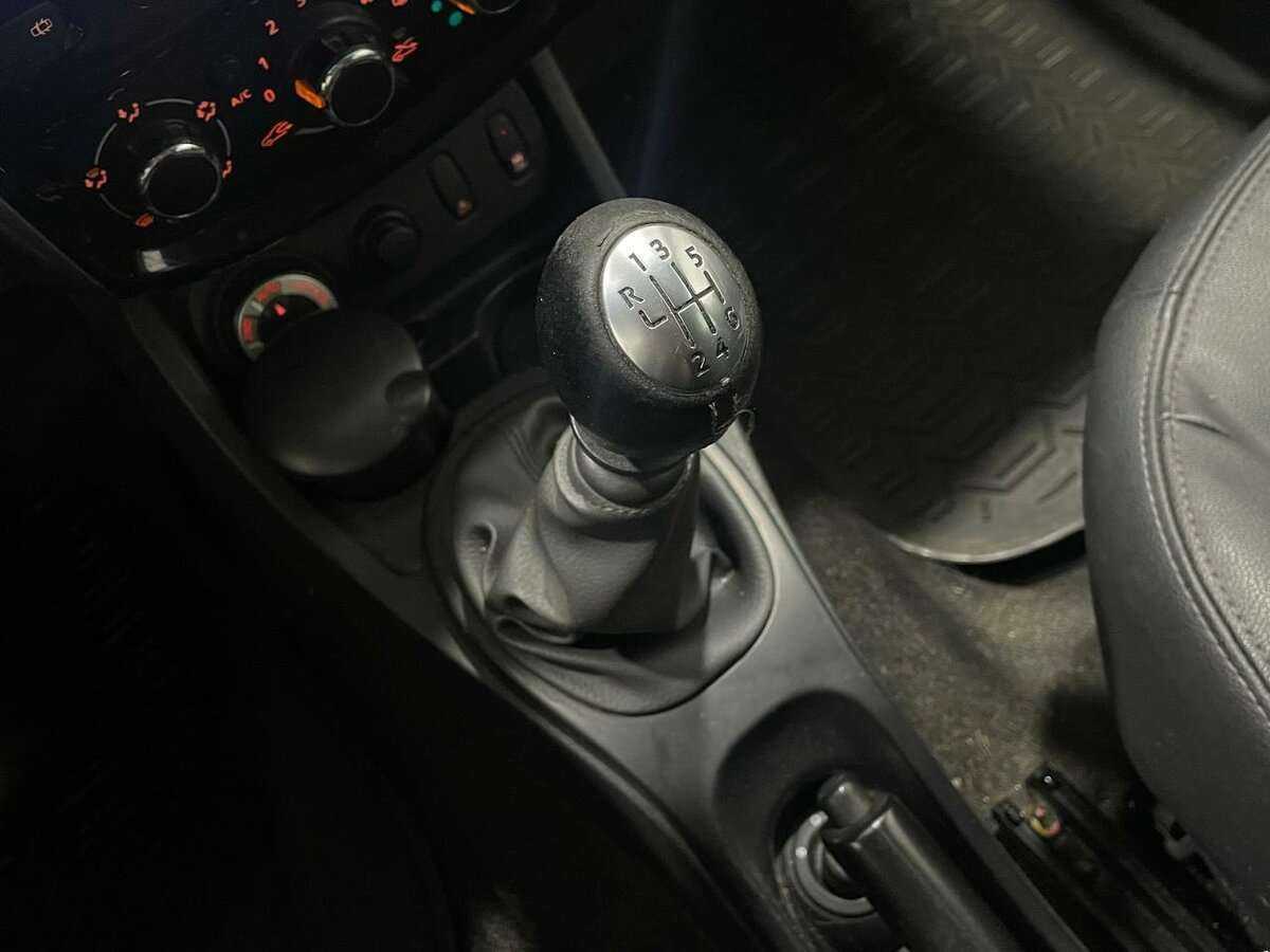 Купить Nissan Terrano, 2015, 215 853 км.. Фото: #9