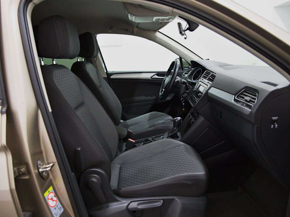 Купить Volkswagen Tiguan, 2018, 72 531 км.. Фото: #5