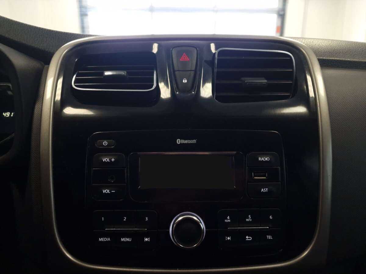 Купить Renault Sandero, 2019, 49 178 км.. Фото: #9