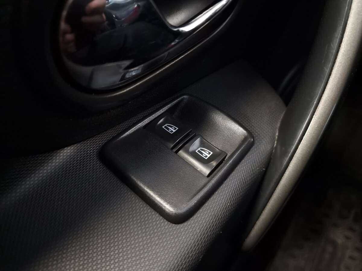 Купить Renault Sandero, 2019, 49 178 км.. Фото: #11