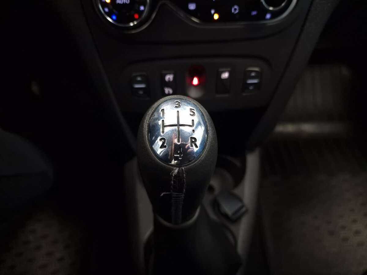 Купить Renault Sandero, 2019, 49 178 км.. Фото: #14