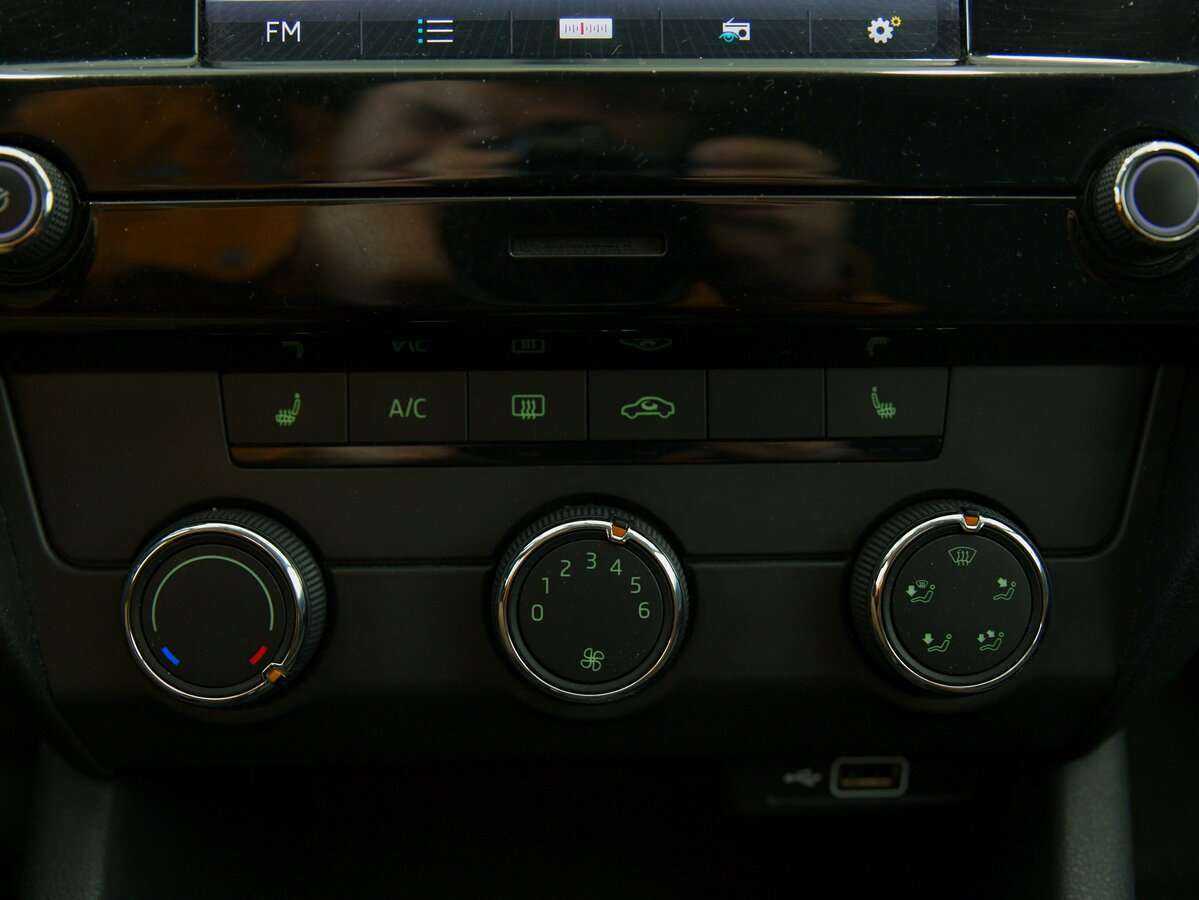 Купить Skoda Octavia, 2019, 66 492 км.. Фото: #9