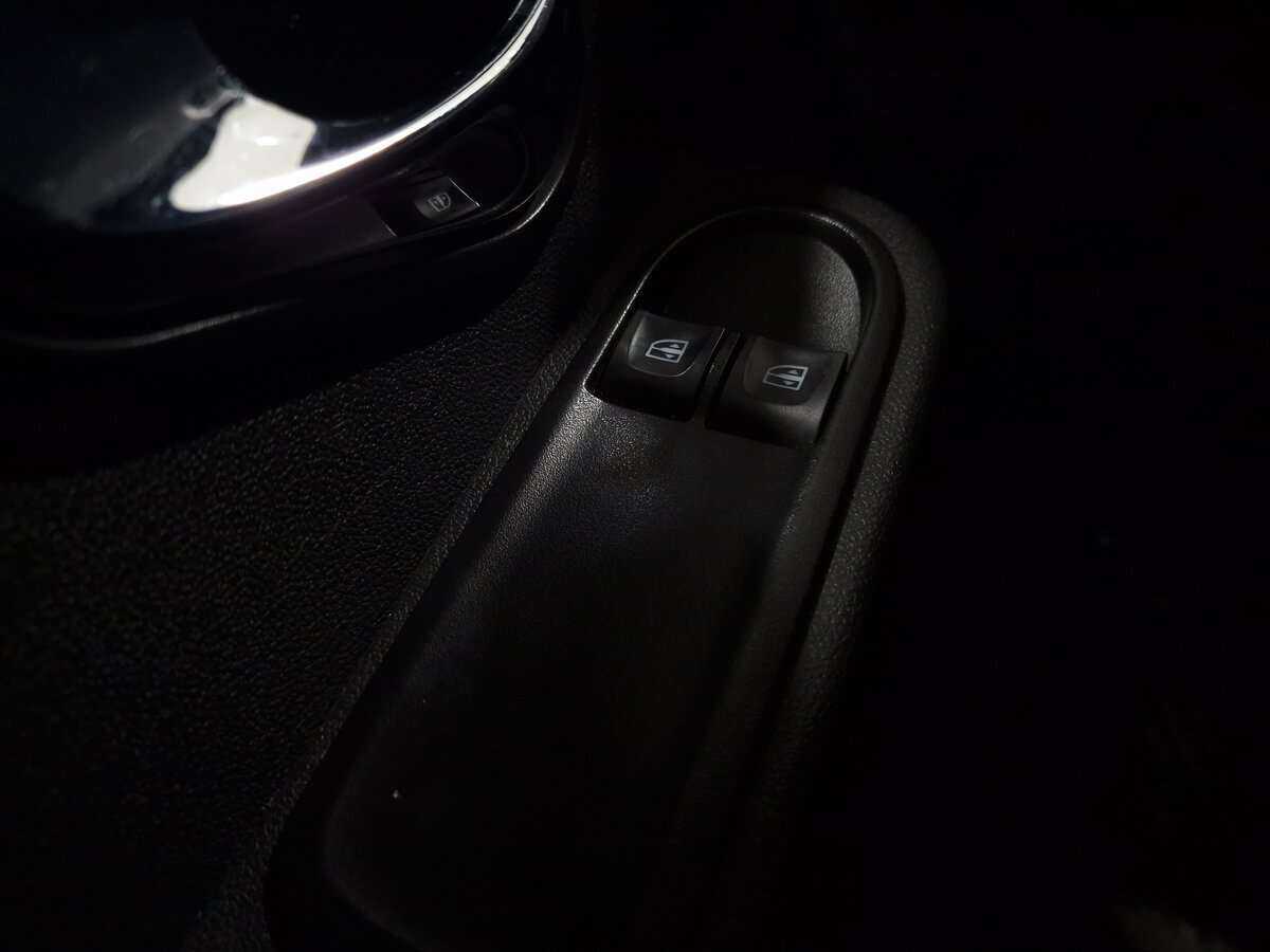 Купить Nissan Terrano, 2016, 66 254 км.. Фото: #8