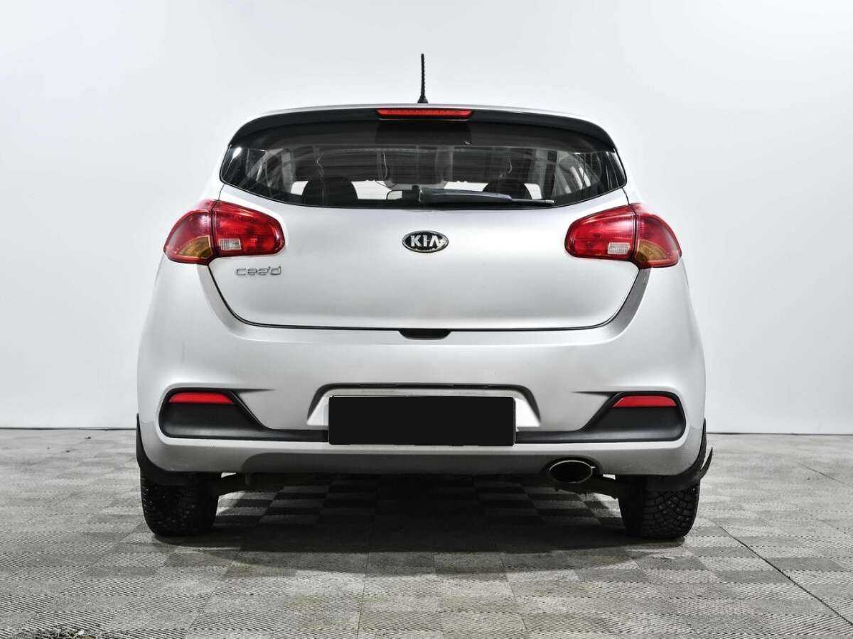 Купить Kia Ceed, 2012, 177 598 км.. Фото: #4