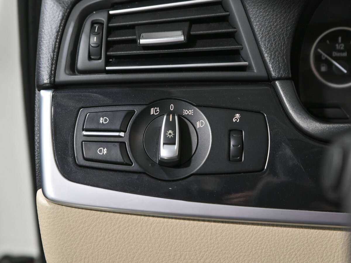 Купить BMW 5 серии, 2013, 204 080 км.. Фото: #15