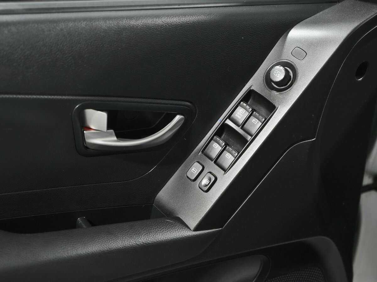 Купить SsangYong Actyon, 2013, 213 287 км.. Фото: #14