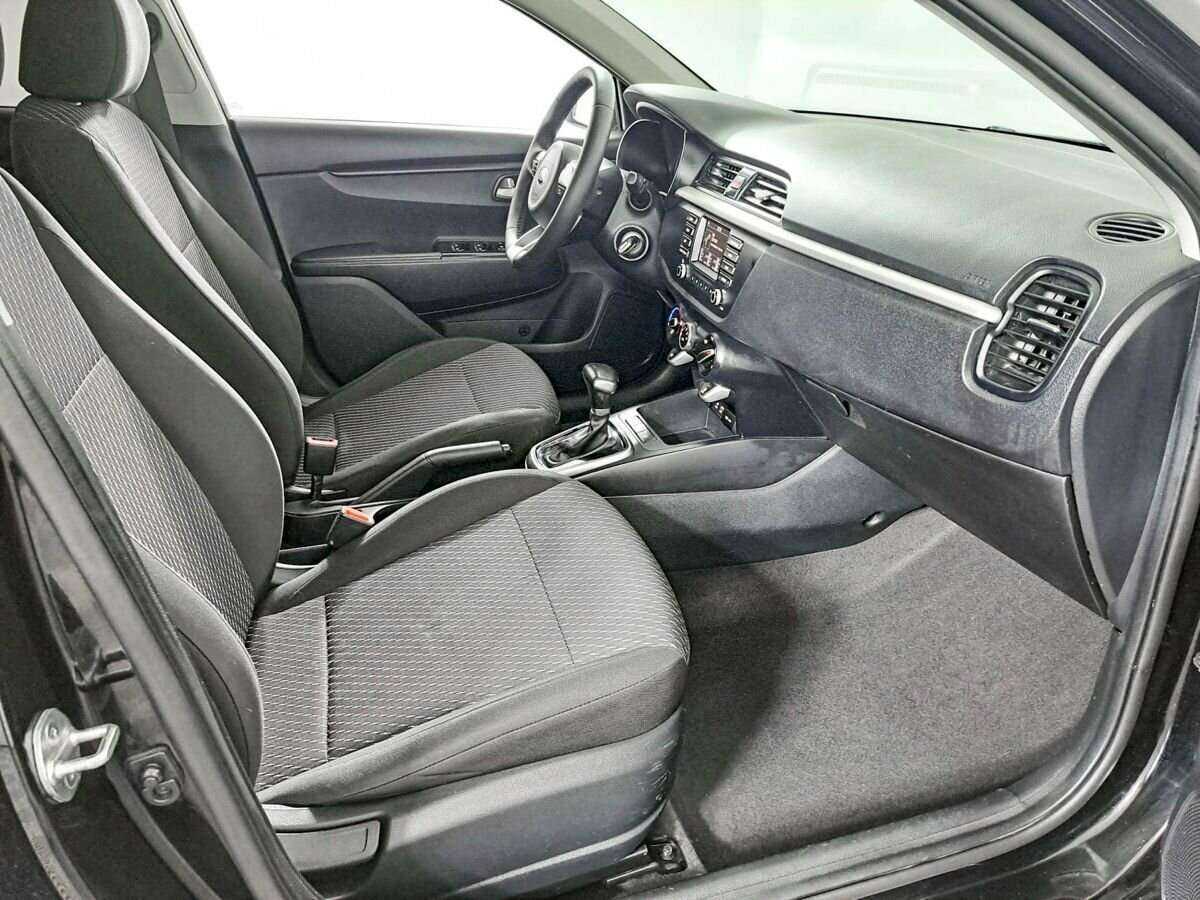 Купить Kia Rio, 2017, 112 813 км.. Фото: #8