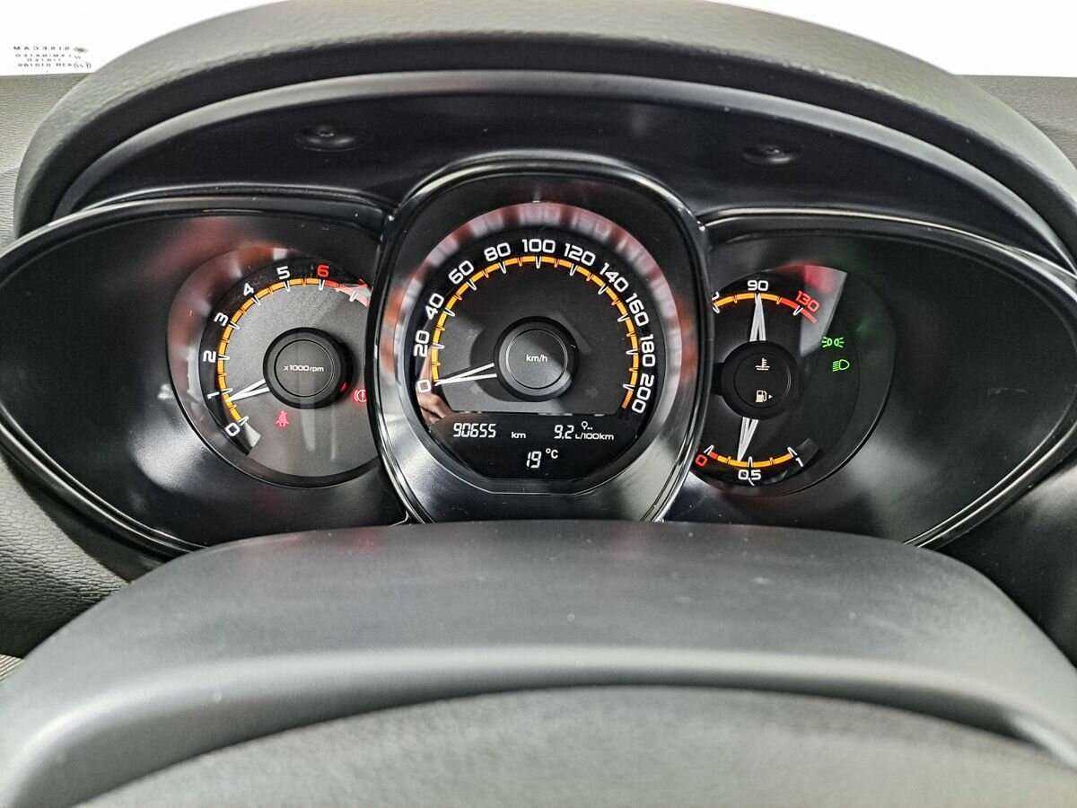 Купить Lada (ВАЗ) Vesta, 2019, 90 654 км.. Фото: #10