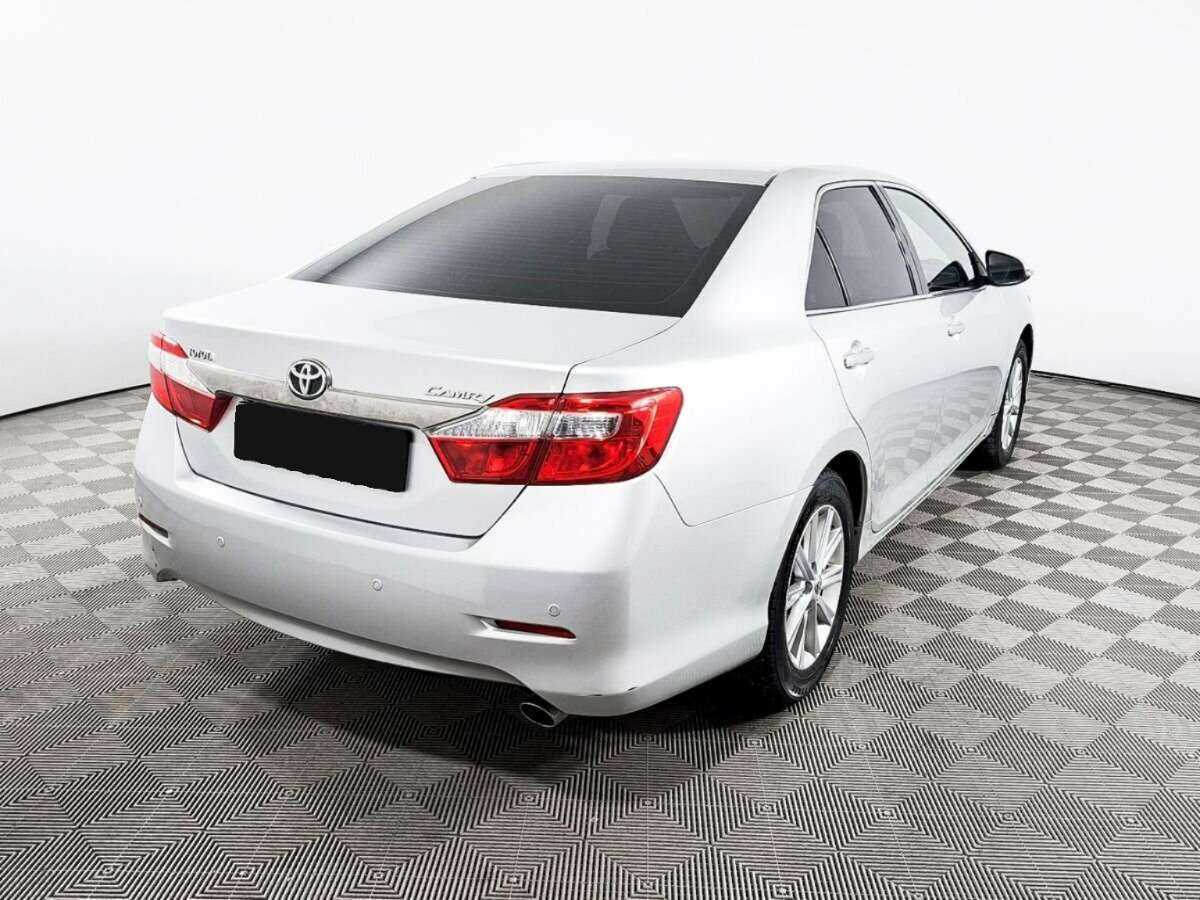 Купить Toyota Camry, 2014, 121 870 км.. Фото: #3