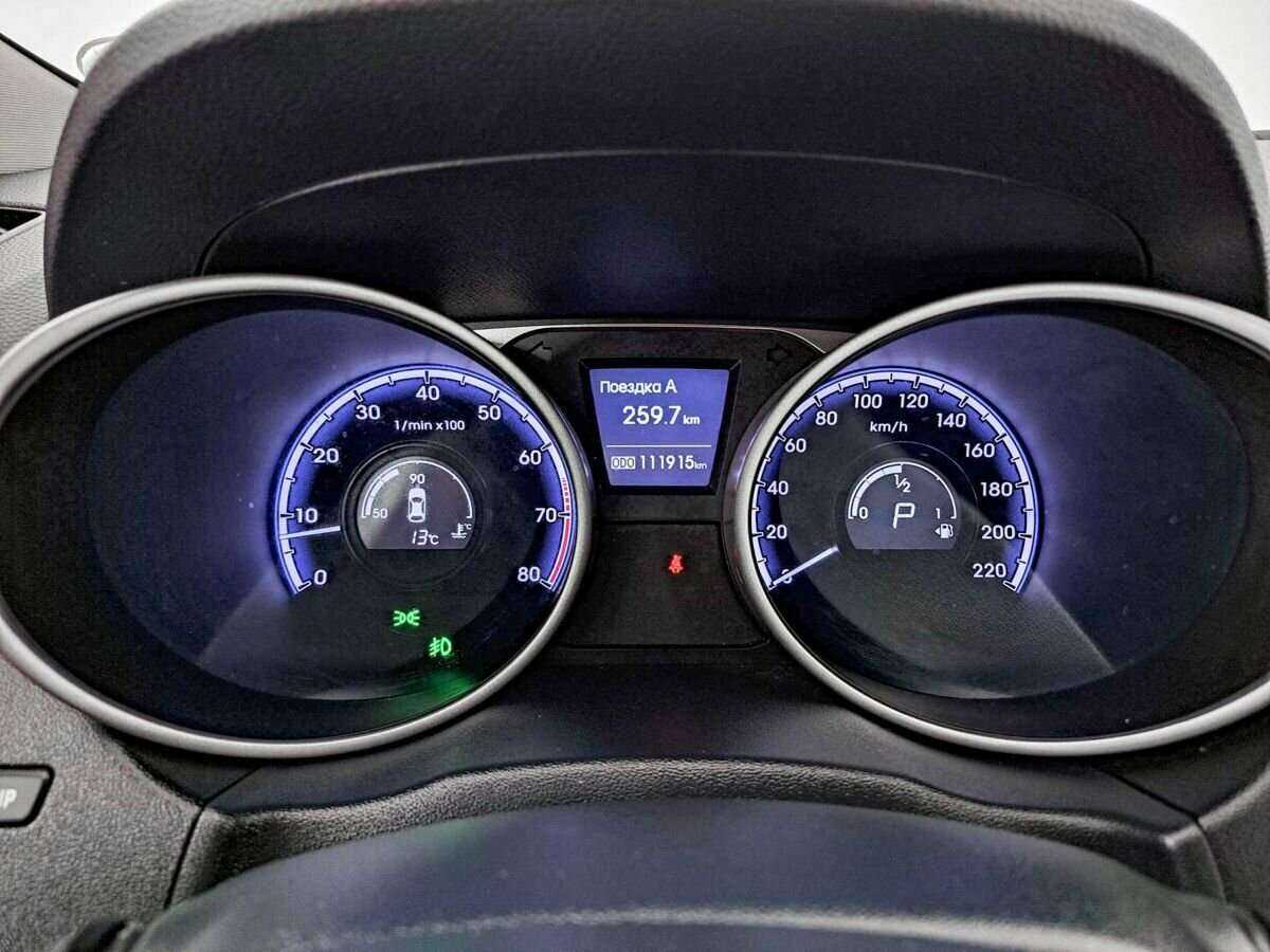 Купить Hyundai ix35, 2012, 111 915 км.. Фото: #10