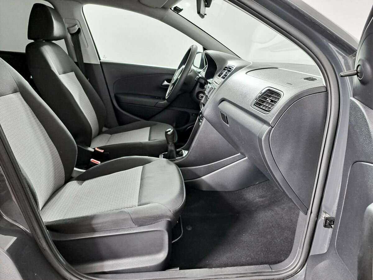 Купить Volkswagen Polo, 2014, 83 089 км.. Фото: #7