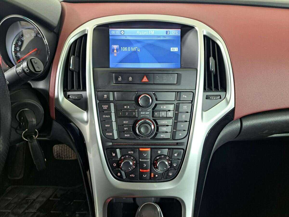 Купить Opel Astra, 2013, 120 970 км.. Фото: #12