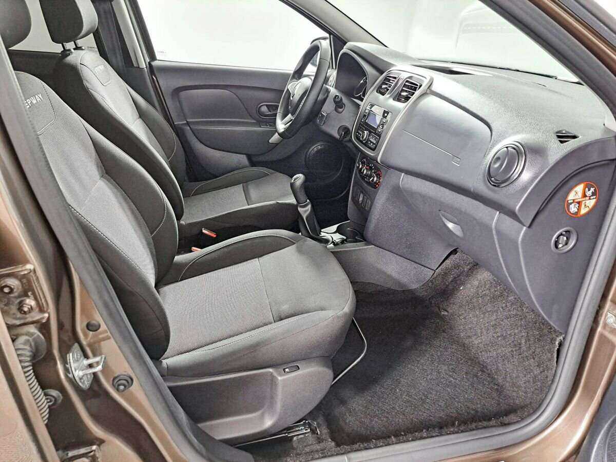 Купить Renault Logan, 2019, 90 320 км.. Фото: #8