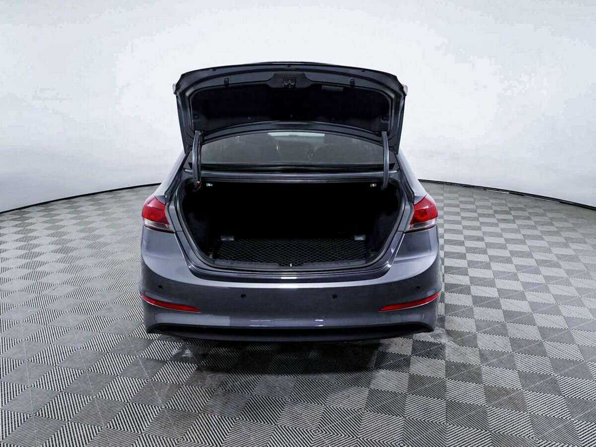Купить Hyundai Elantra, 2018, 117 003 км.. Фото: #9