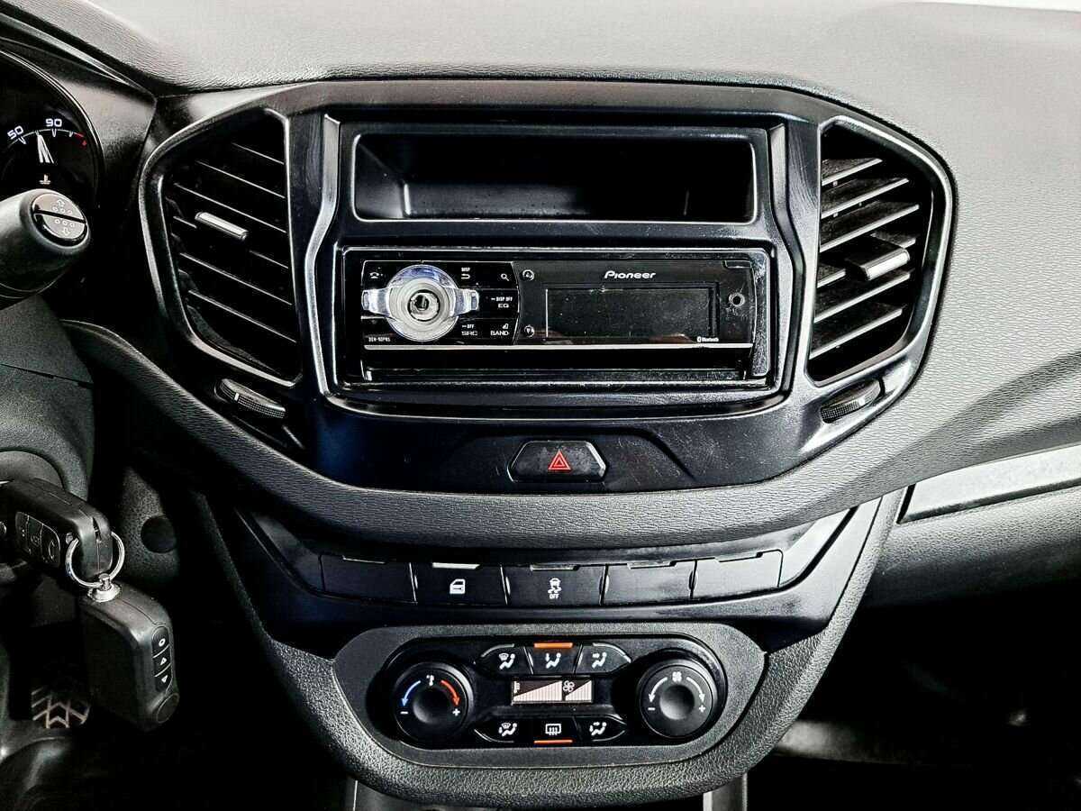 Купить Lada (ВАЗ) Vesta, 2016, 60 500 км.. Фото: #11