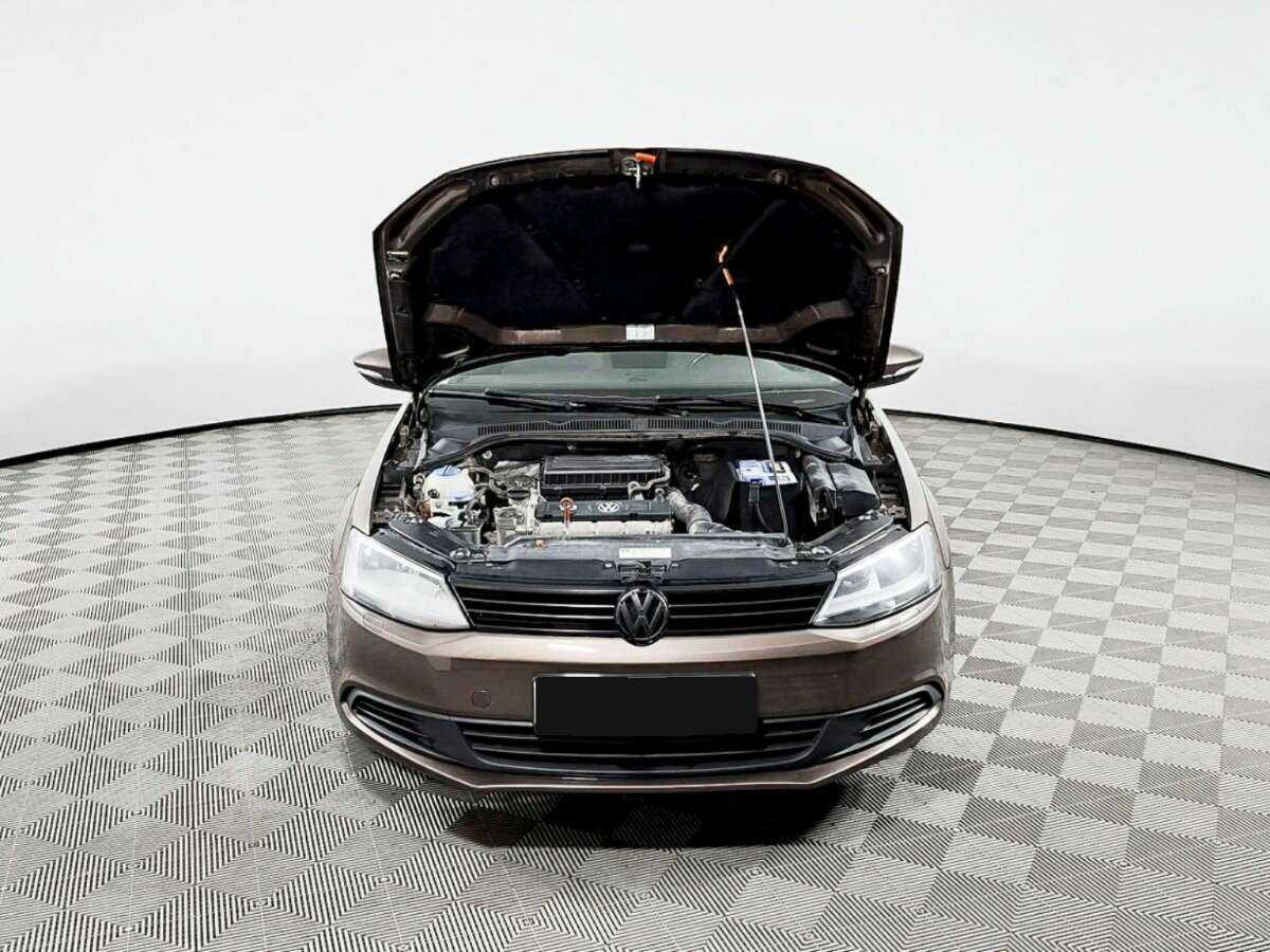Купить Volkswagen Jetta, 2013, 108 256 км.. Фото: #6