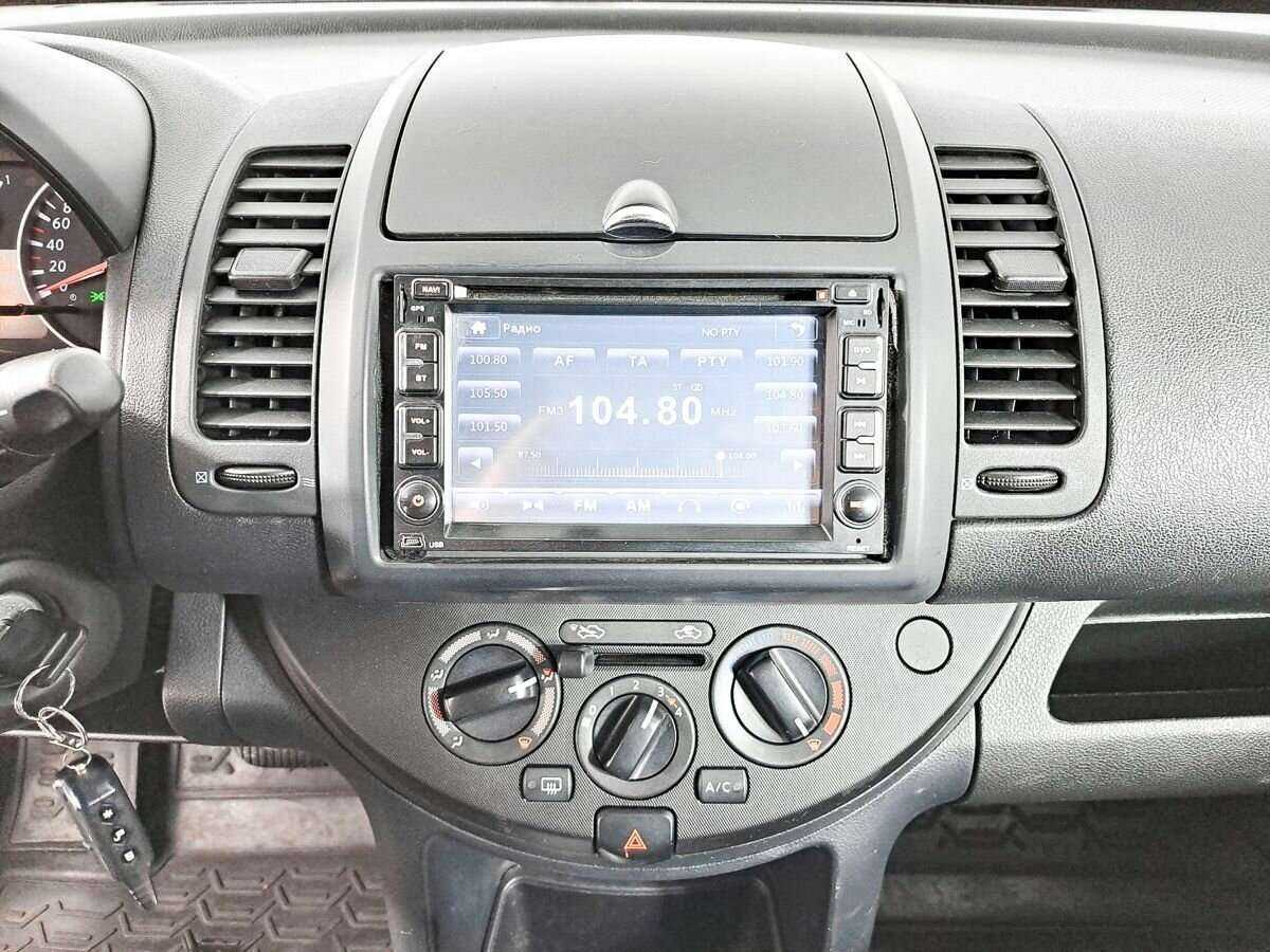 Купить Nissan Note, 2012, 166 900 км.. Фото: #12