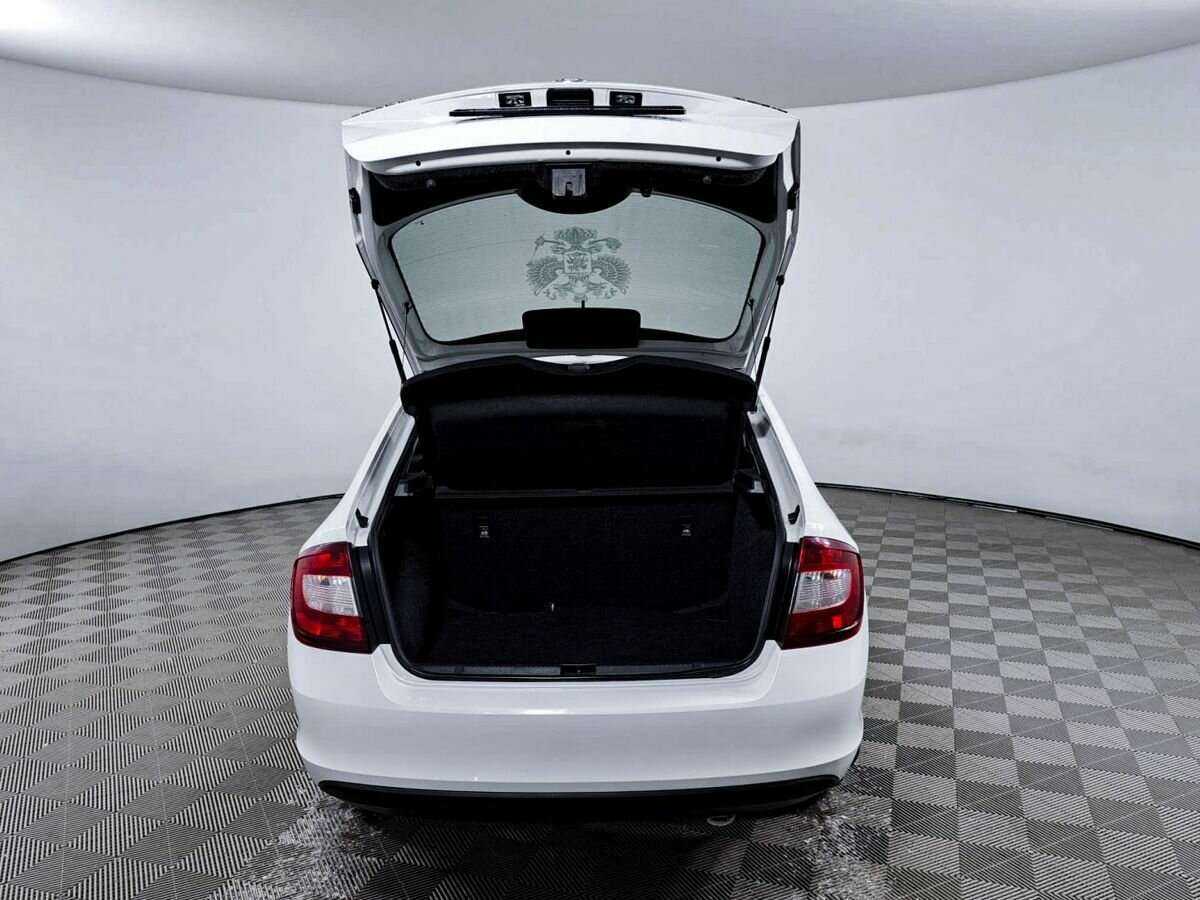 Купить Skoda Rapid, 2017, 121 050 км.. Фото: #9
