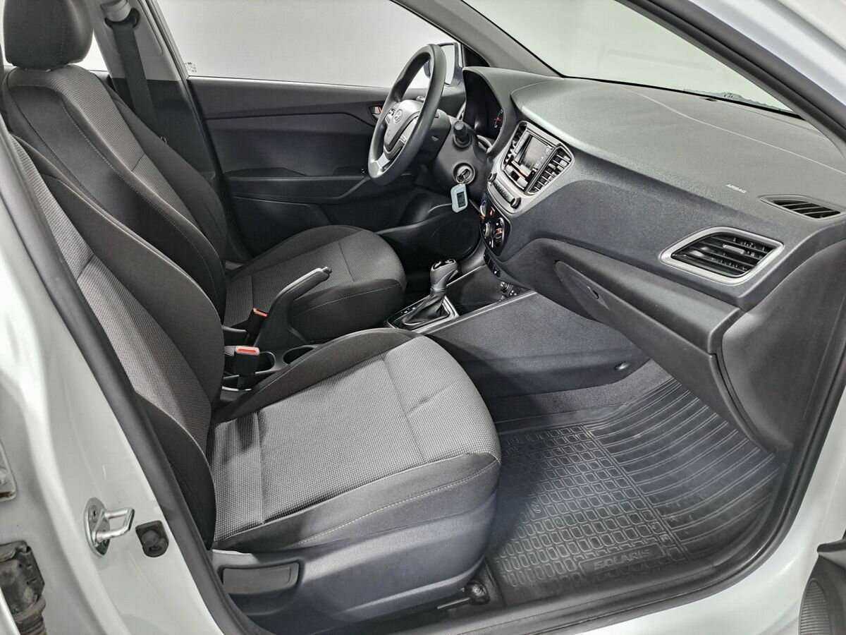 Купить Hyundai Solaris, 2018, 24 950 км.. Фото: #9