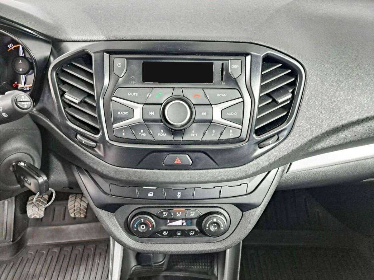 Купить Lada (ВАЗ) Vesta, 2019, 77 710 км.. Фото: #12