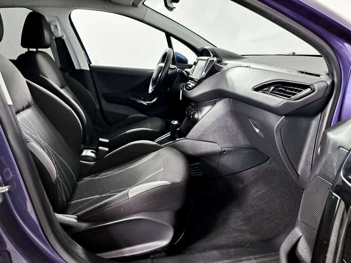 Купить Peugeot 208, 2013, 70 100 км.. Фото: #8
