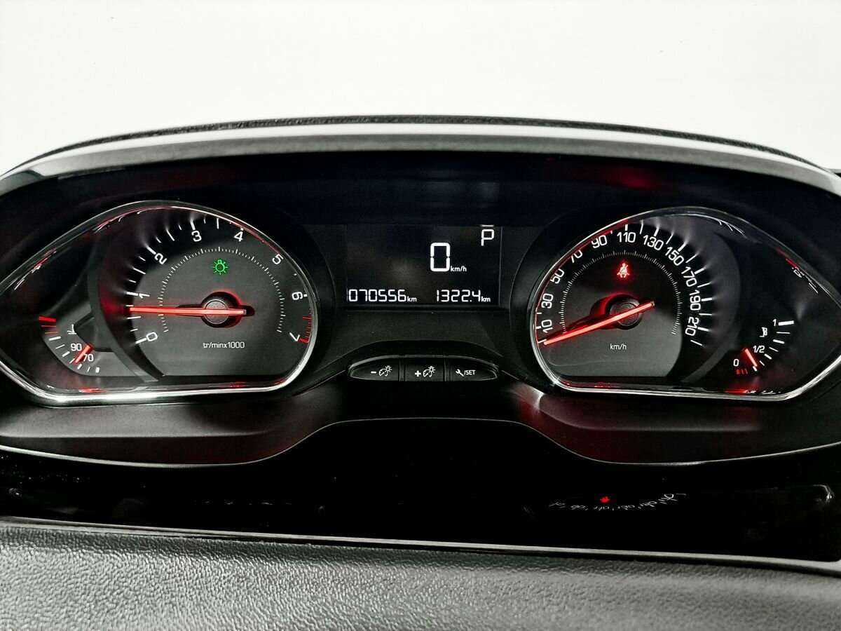 Купить Peugeot 208, 2013, 70 100 км.. Фото: #10