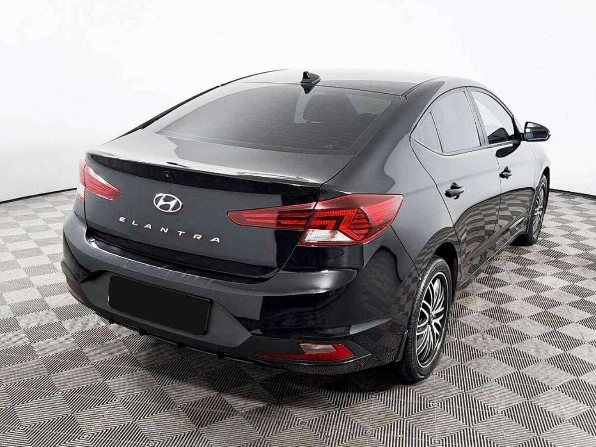 Купить Hyundai Elantra, 2019, 169 080 км.. Фото: #3