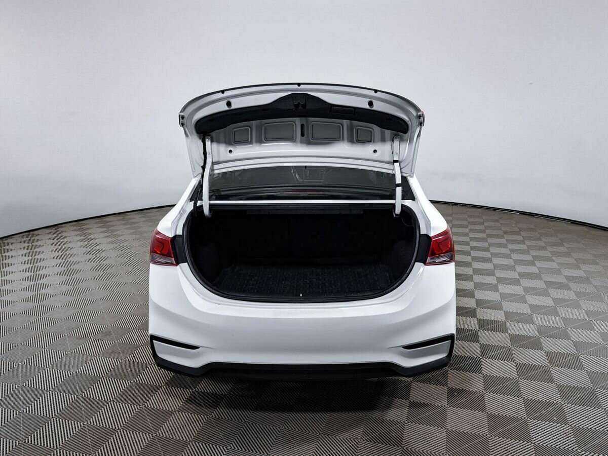 Купить Hyundai Solaris, 2017, 134 000 км.. Фото: #9