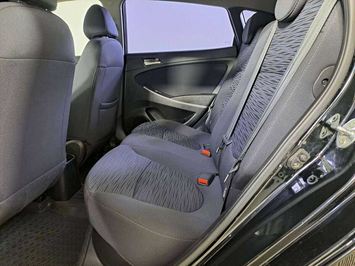 Купить Hyundai Solaris, 2015, 94 491 км.. Фото: #9