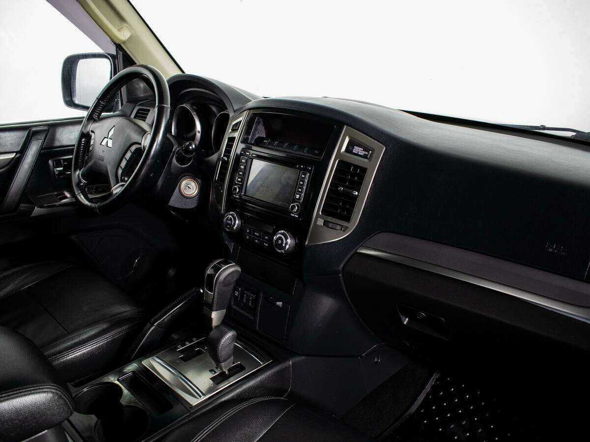 Купить Mitsubishi Pajero, 2015, 244 530 км.. Фото: #5