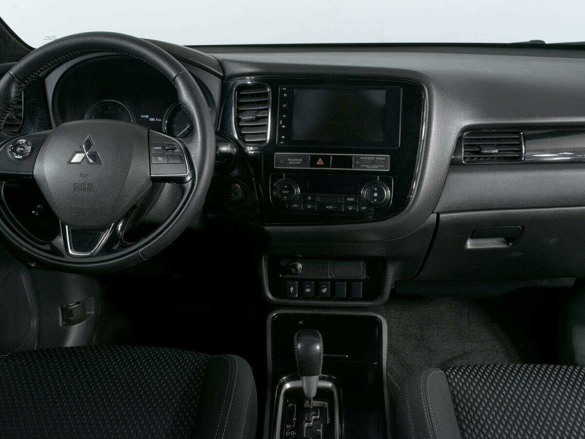 Купить Mitsubishi Outlander, 2018, 181 560 км.. Фото: #6