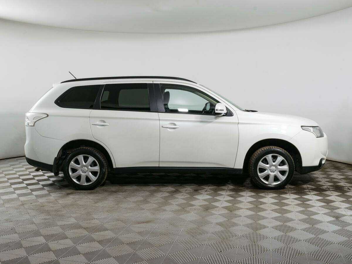 Купить Mitsubishi Outlander, 2013, 105 714 км.. Фото: #3