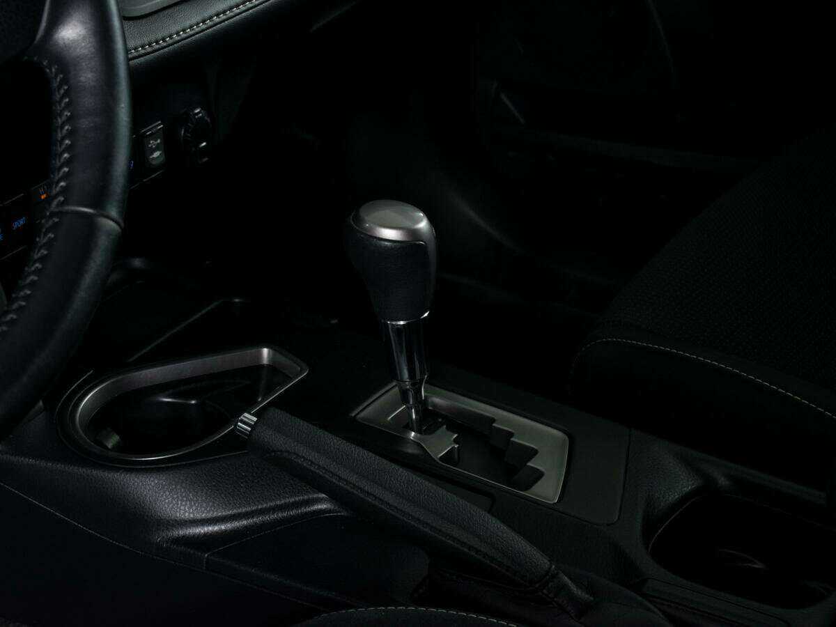 Купить Toyota RAV4, 2017, 142 159 км.. Фото: #14